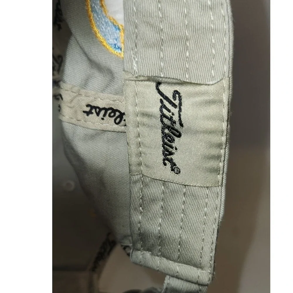 Titleist‎ Grandview Golf Strap Back Hat EUC